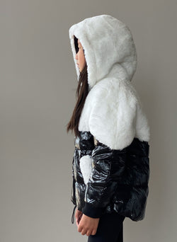 Vierra Rose Boa Faux Fur Top Jacket in Black/White Combo